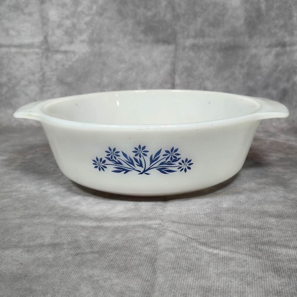 VTG Anchor Hocking Fire King #436 1 Quart Blue Cornflower Casserole Dish